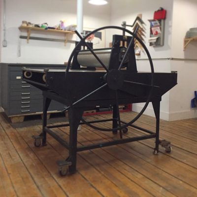 Smokestack - Praga Press (32"x60" bed)