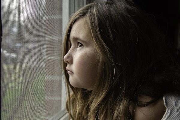 Glynis Leski - Looking Out